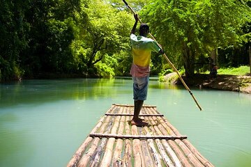 Half-Day Martha Brae Rafting Tour with Pickup Included