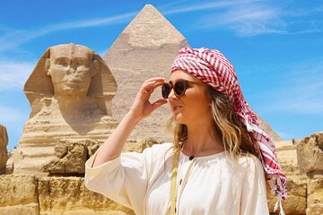 PRIVATE! Cairo Day Trip with lunch and all fees included!