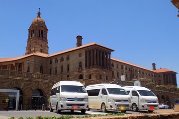 Full-Day Apartheid Museum and Soweto Tour