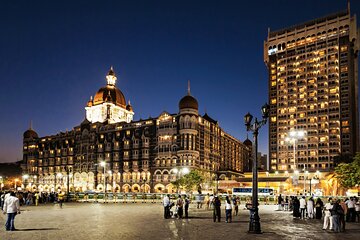 Luxury Mumbai Package with Hotel,Private Airport Transfers and Sightseeing Tour