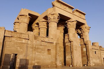 2 Night Sailing Nile Cruise Including Highlights Tours In Luxor From Aswan 