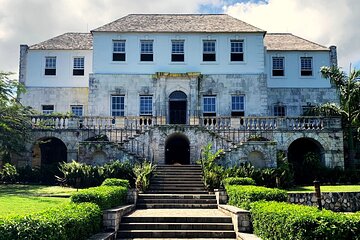 Rose Hall Great House and Montego Bay Day Trip