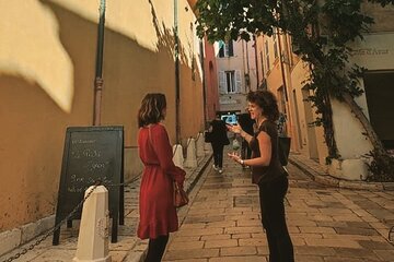 2 hours - Private tour of Saint Tropez with a local guide!