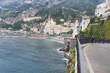 Private transfers naples airport to amalfi 
