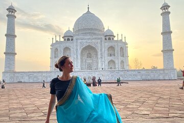 Same day Taj Mahal memorable Agra tour from Delhi