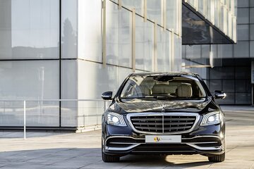 Full-Day Executive Chauffeur Service in Amsterdam