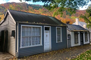 Arrowtown and Around Half-Day Small-Group Tour