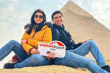 Full Day Tour at The Pyramids of Giza & Sphinx 