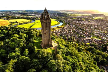 Wallace monument, Stirling Castle, Linlithgow Palace, Luxury MPV