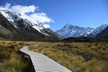 Mt Cook Small Group Day Tour via Lake Tekapo From Christchurch