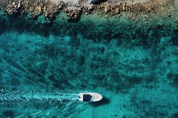 Private speedboat tour : Sakarun beach, Dugi otok, Golubinka Cave