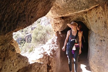 Hike to the Roman aqueduct Peña Cortada