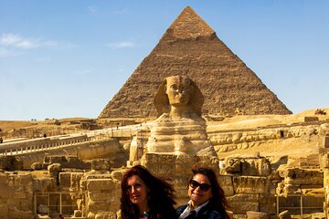 Tour To Pyramids, Museum Visit & Dinner Cruise Combo