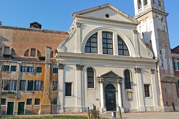 Venice Top attractions Walking Tour along the Canals with Local Guide