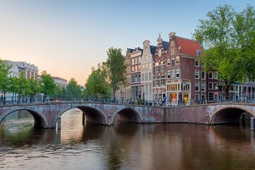 Amsterdam Ghost Hunt: Self-Guided Mystery Adventure
