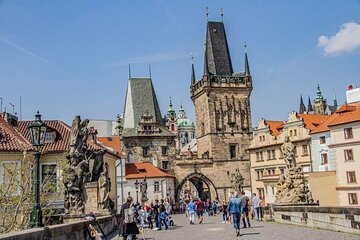 Photogenic Prague 6 hours tour by Car