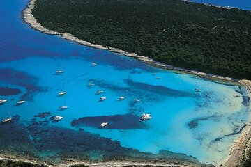 Zadar: Sakarun - Dugi otok Luxury Speedboat Tour with Lunch