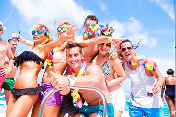 Party boat in Catamaran with Open Bar Only Adults + Snorkeling