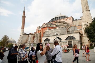 Basilica Cistern, Hagia Sophia, Blue Mosque, Old City Guided Tour