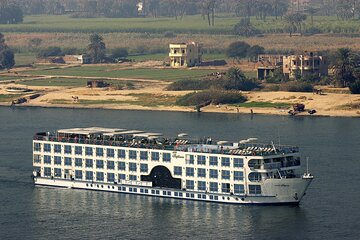 Cairo: 4-Day in 5* Nile Cruise Aswan to Luxor all Meals, Tours