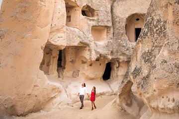 Full Day Guided Red Tour with Kaymaklı Underground City with Lunch