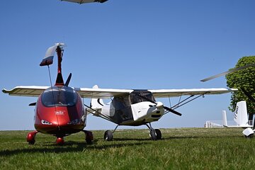 PARIS : Learn to fly a helicopter or an ULM