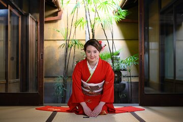 Tea ceremony and kimono experience at Kyoto, Tondaya