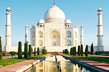 From Delhi: Taj Mahal Sunrise Tour with Elephant Conservation