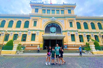 Saigon Lavie Private Tour on Motorbike