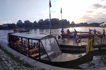 30 Minute Scenic Vistula River Cruise in Krakow
