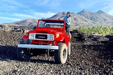 Mount Batur Sunrise Jeep Adventure & Natural hot spring Private Tour 