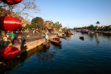 Explore Vietnam's Popular Attractions with this 10 days Shared Tour