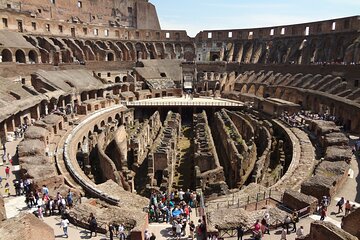 Colosseum, Roman Forum and Ancient Rome Tour with Local Guide 
