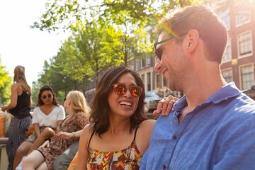 Amsterdam Canal Cruise with German Guide and unlimited drinks