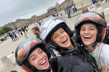 Half Day Versailles Sidecar tour with Palace Entry