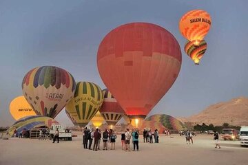 Hot Air Balloon Ride in Luxor,Sun Rise Trip Egypt Life Experience