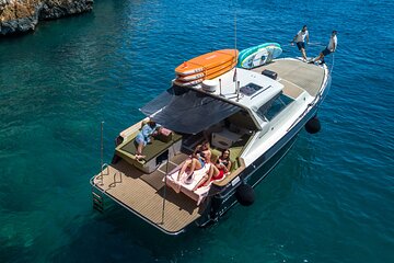 Blue & Green cave tour with yacht from town Hvar