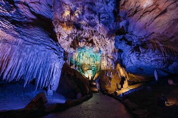 Private Day Tour and Explore Caves, Canyons & Waterfalls, World-Heritage Sites