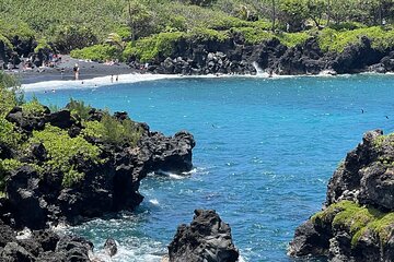 Road to Hana Tours to Black Sand Beach, Waterfalls, and More!