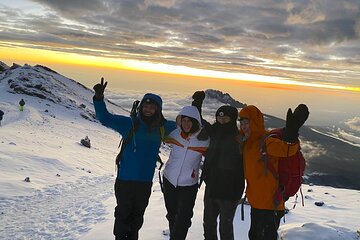 Kilimanjaro Climbing Lemosho Route 8 Days.