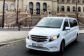 From Prague to Budapest - Private Transfer by MINIVAN Mercedes Vito 8+1pax