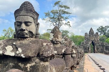 Angkor Temples & Floating Village 2 Day Tour