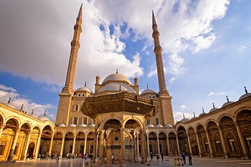 Cairo Sightseeing Tour Package 2 Days 1 Night