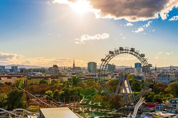Lokafy Vienna Kid-Friendly Private Walking Tour with a Local