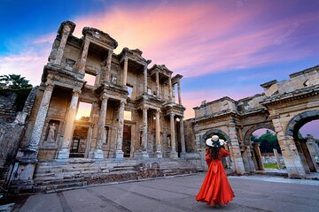 Ephesus and Pamukkale Full-Day Private Tour from Istanbul by Plane