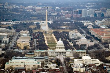 Private Monuments Tour in Washington