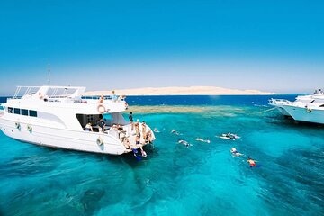 Tiran Island Snorkeling Trip by boat from Sharm El Sheikh