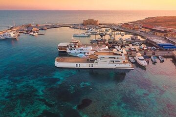 Ocean Vision: Show & Dance Night with buffet, open bar & transfer