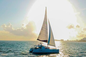 Catamaran to Isla Mujeres with Open Bar - Best Party Experience!