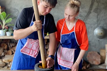 Be a real Balinese with Traditional Balinese Cooking Class